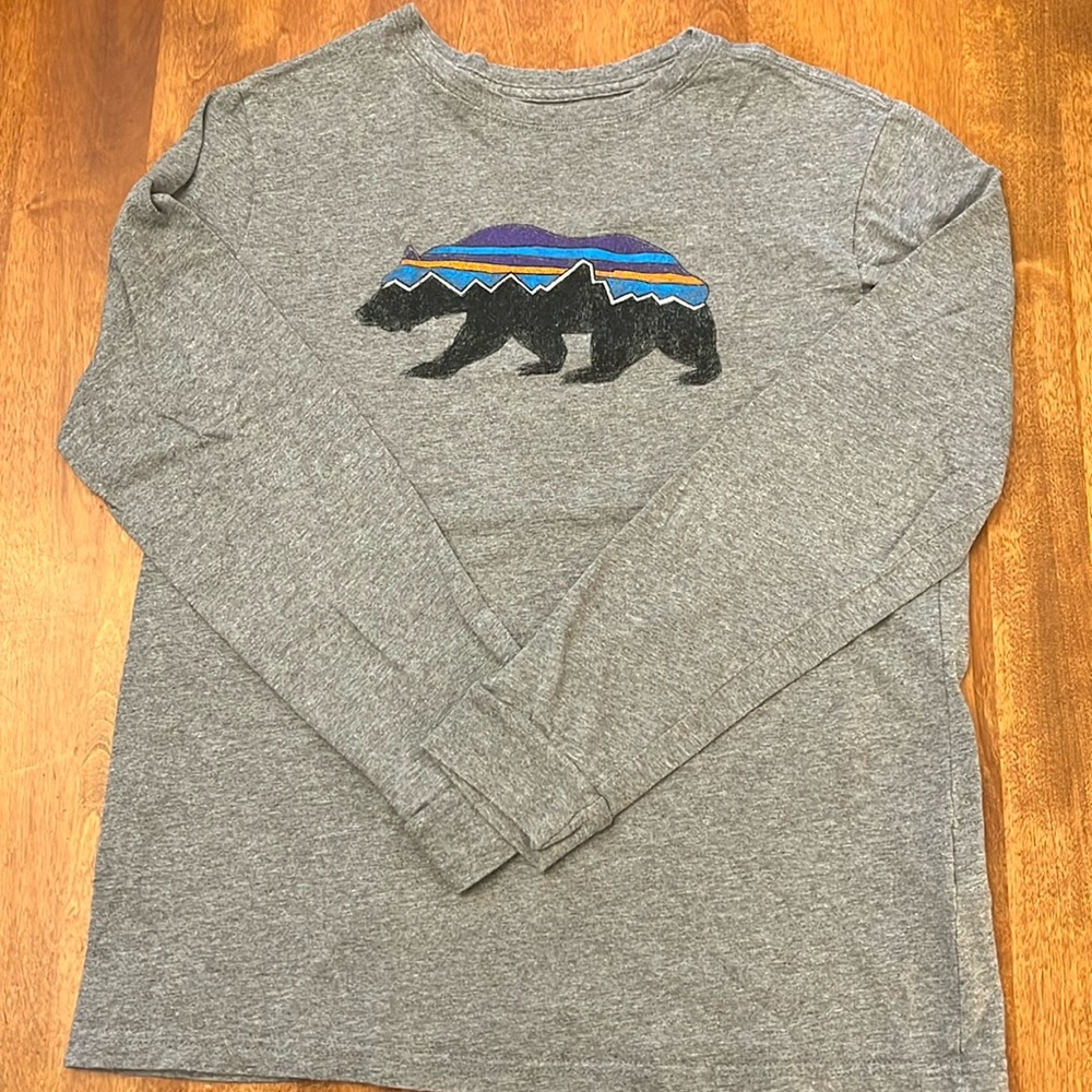 Boys Patagonia Grey long sleeve t-shirt